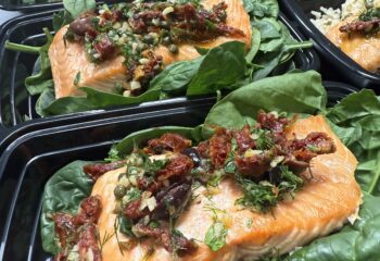 Mediterranean Salmon with Spinach