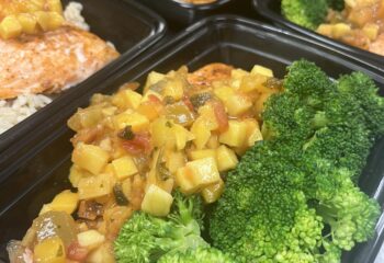 Blackened Salmon with Mango Salsa and Broccoli