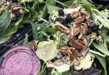 Berry Spinach Salad (vegan)