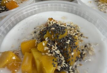 Mango Coconut Overnight Oats (vegan)